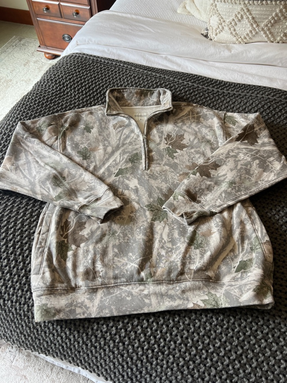 Abercrombie &Fitch Camo Quarter-Zip Pullover Sweatshirt - Neutral Leaf Pattern